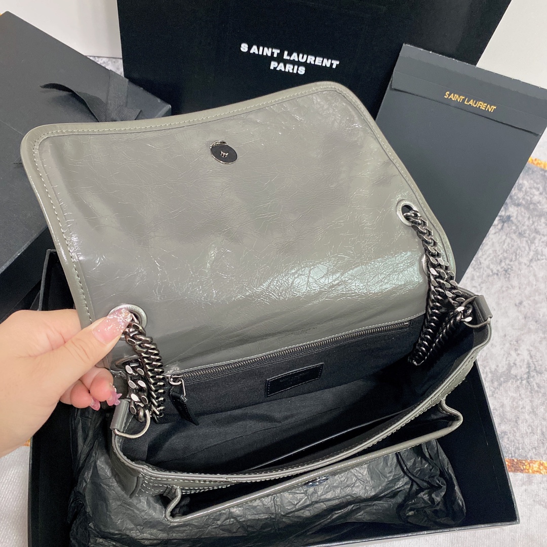 Saint Laurent Haute Couture Classic Luxury Handbag Shoulder Crossbody 9