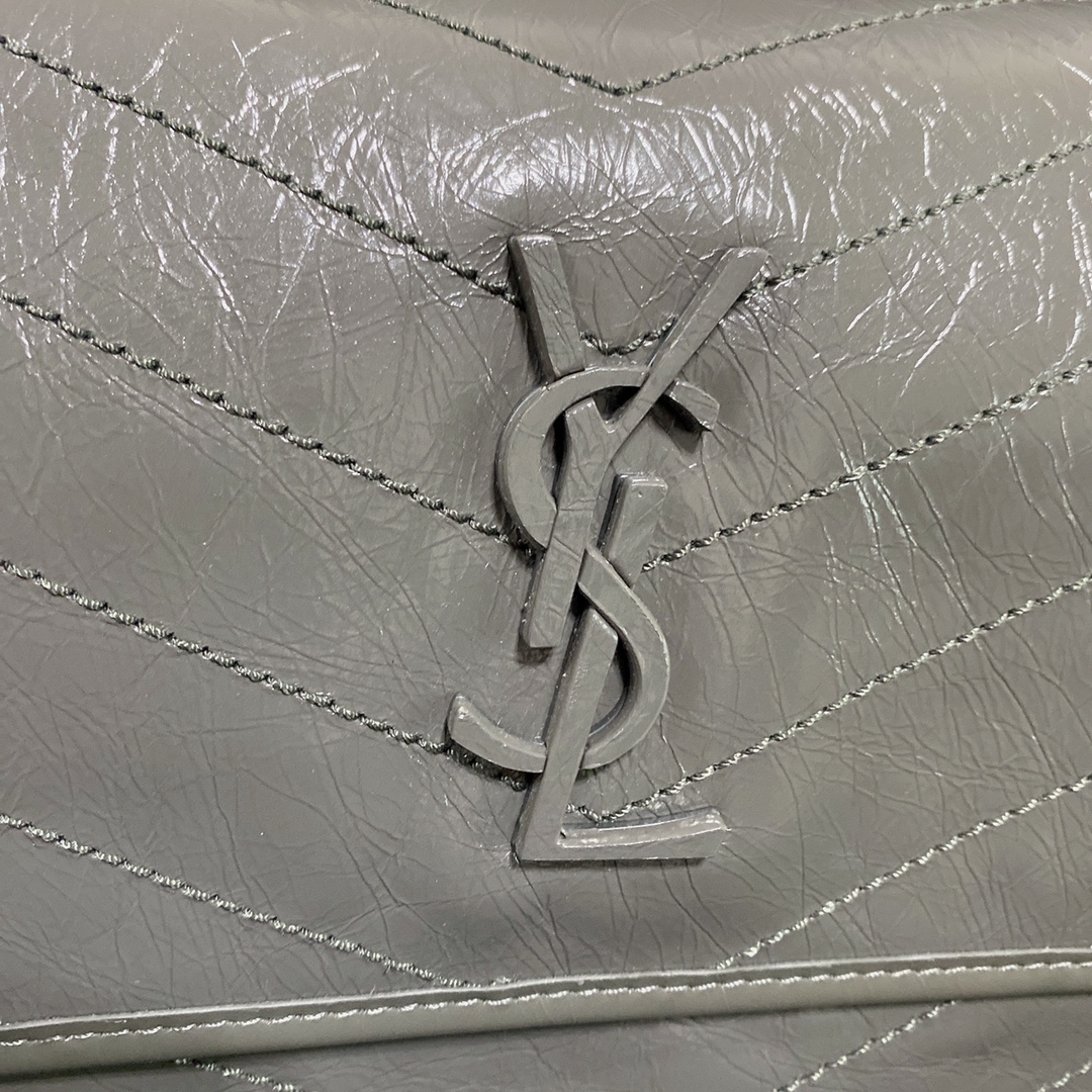 Saint Laurent Haute Couture Classic Luxury Handbag Shoulder Crossbody 6