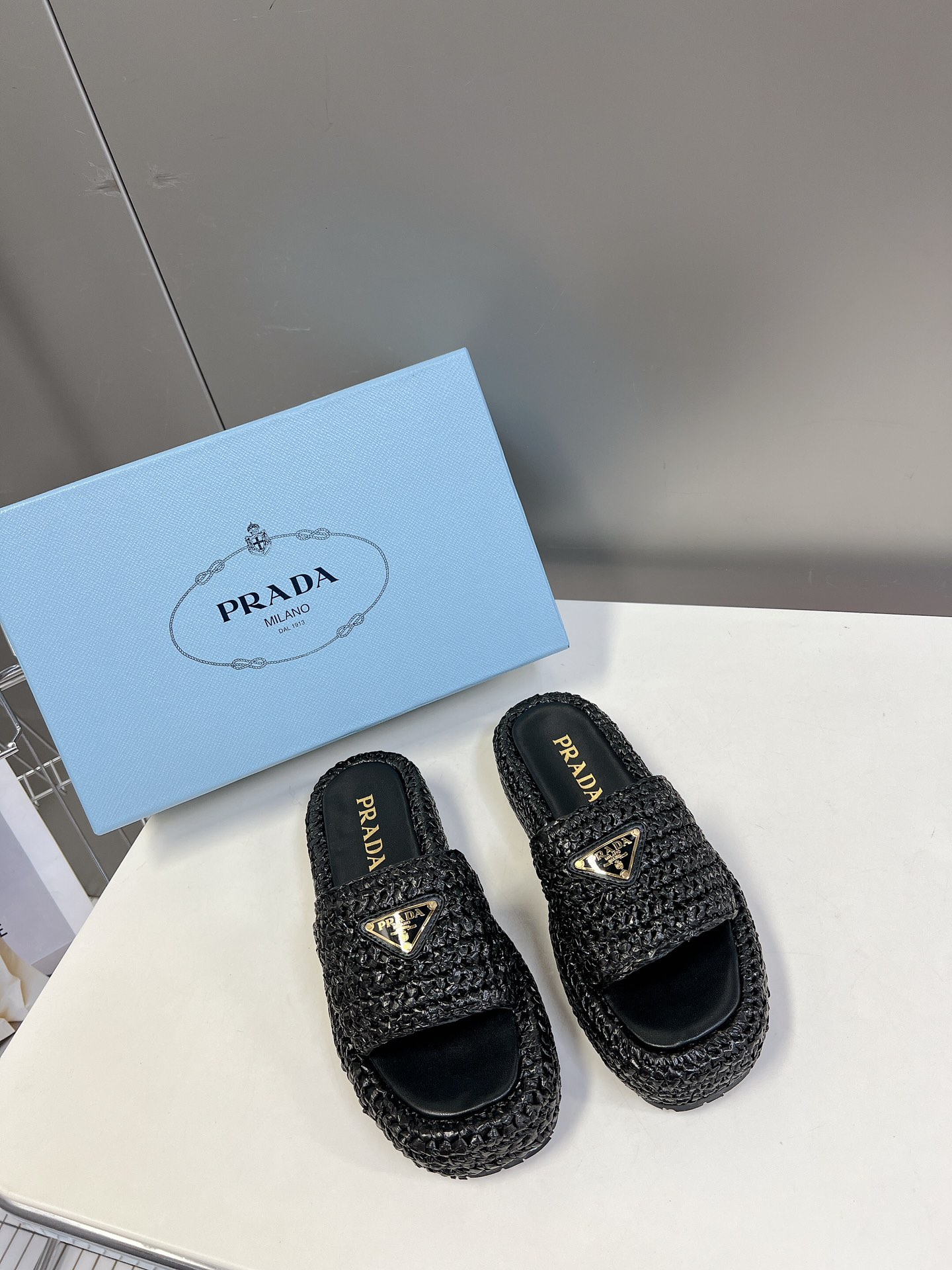 Prada Scarpe Pantofole Tessitura Gomma Pelle di pecora Paglia tessuta