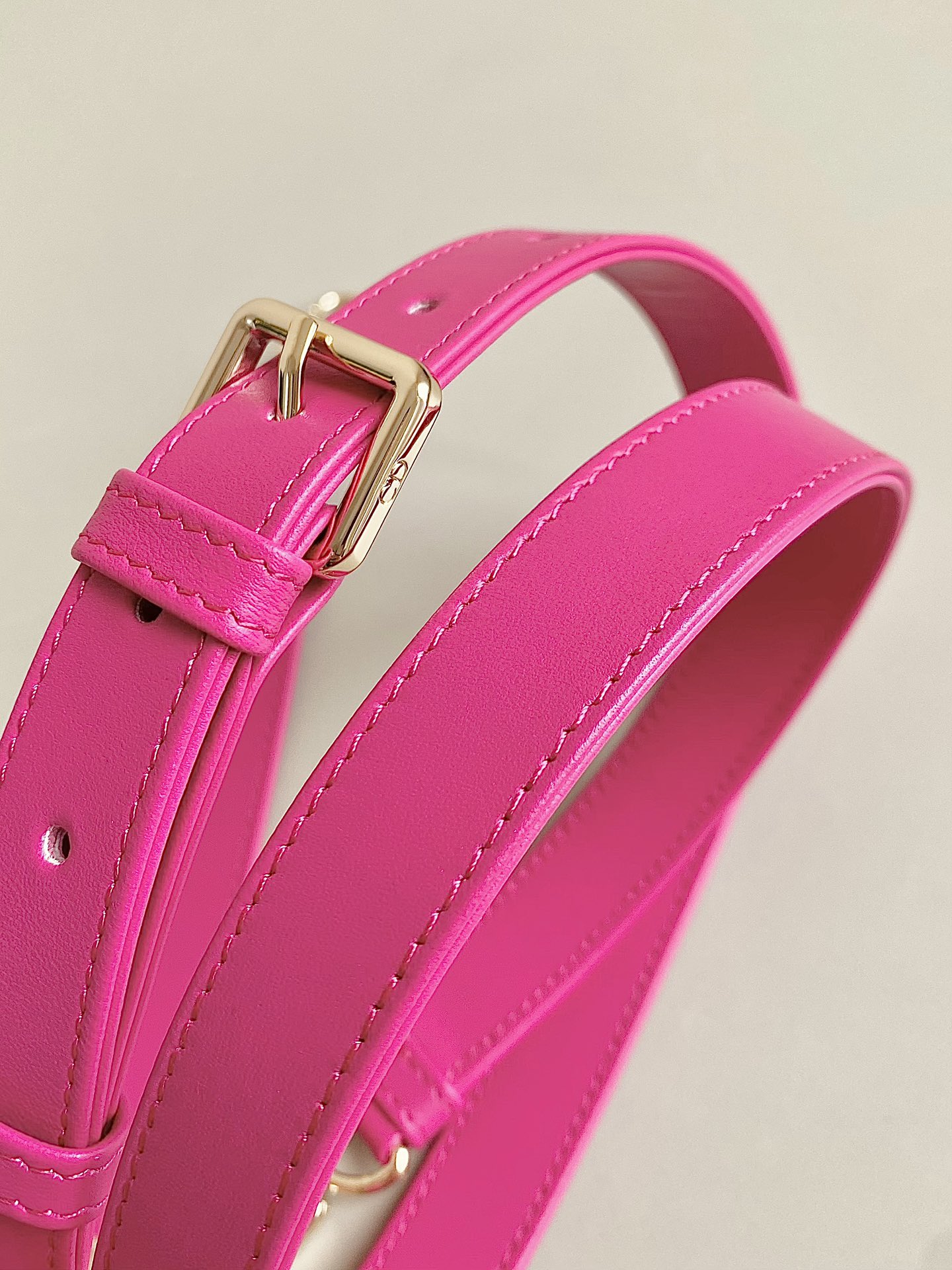 Dior 𝗗-𝗝𝗼𝘆 𝗯𝗮𝗴23新色