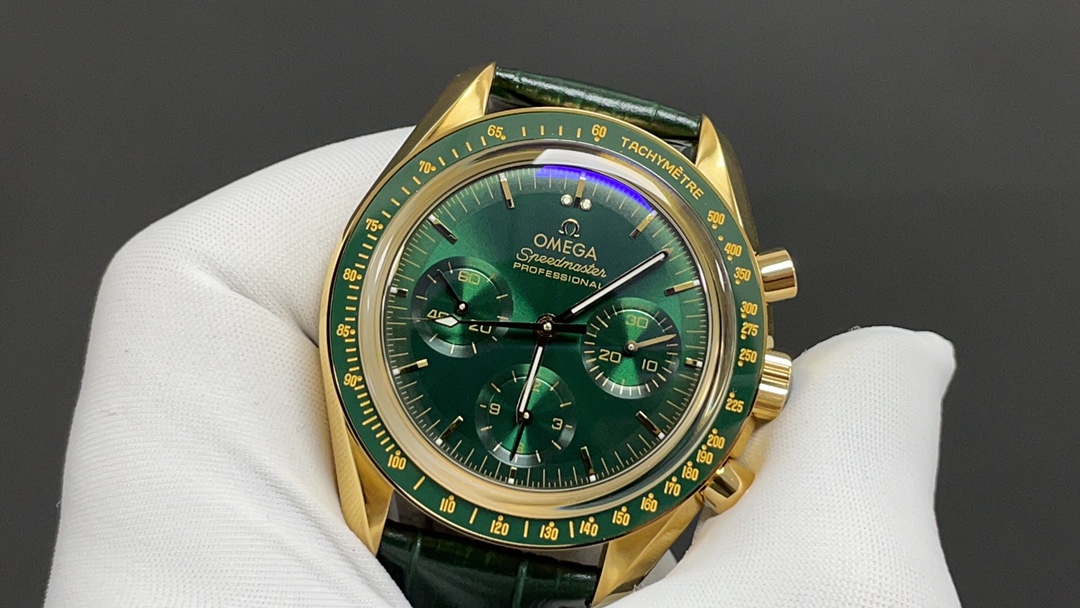 Omega 欧米茄 超霸 黄金壳 绿面 自动上链机械机芯