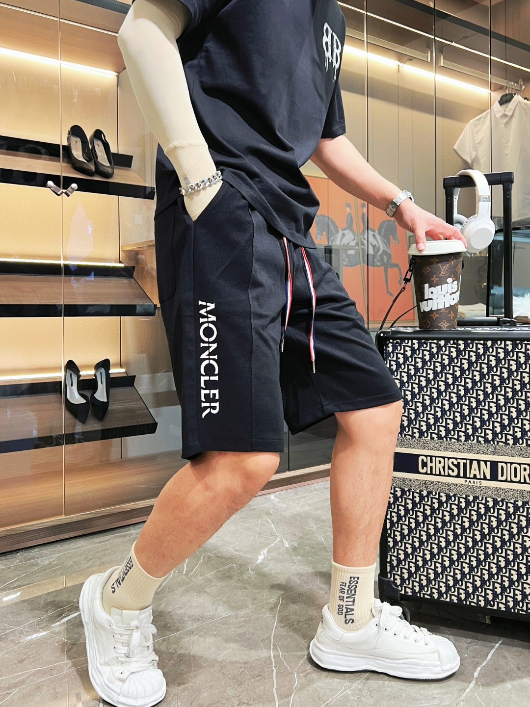 Quality Replica
 Moncler Clothing Shorts Men Summer Collection Casual