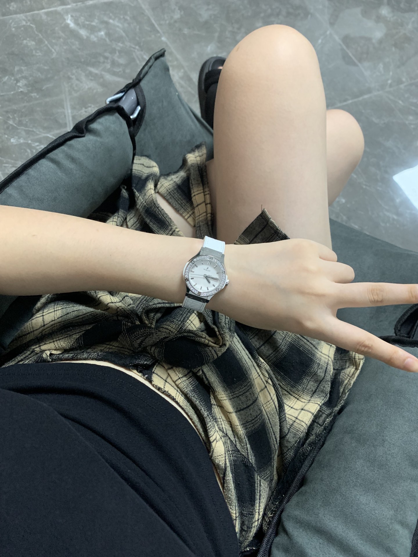 NO:390227,Really snapped the picture silver,19860909实拍上手图银色,,Watch