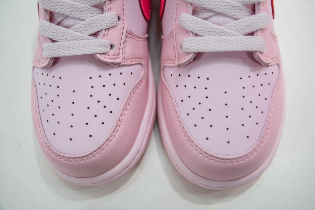180 Nike Dunk Low （PLS) 童鞋 粉色低帮休闲运动板鞋 DH9756-600