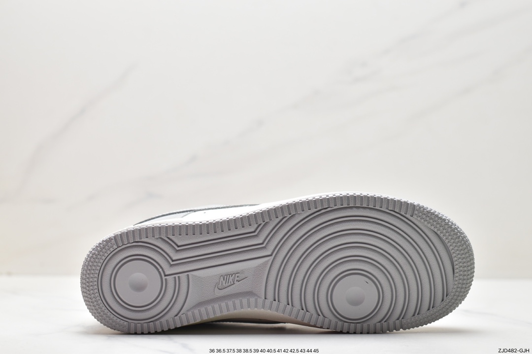 240 Nike Air Force 1 空军一号 官方同步 BS9055-611