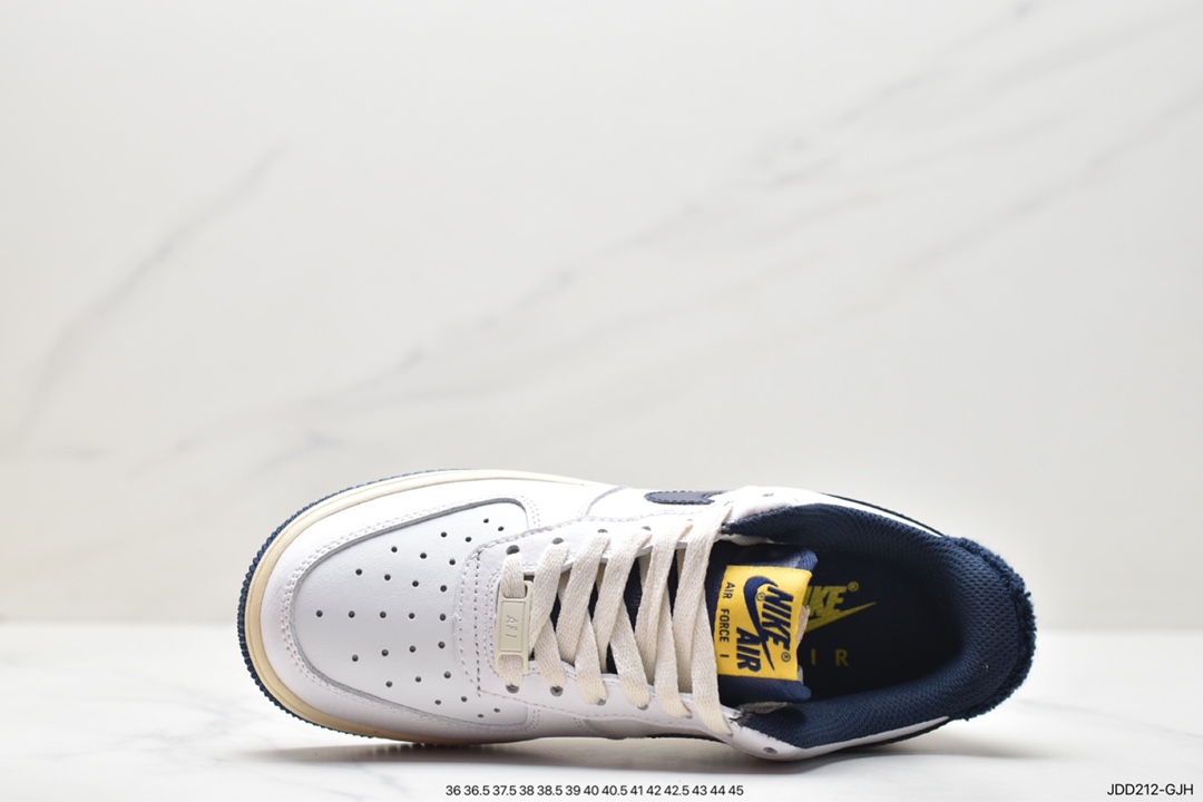 120 耐克Nike Air Force 1 Low 空军一号低帮百搭休闲运动板鞋 DO5220-141