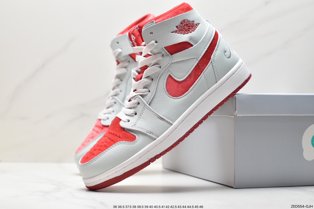 260 耐克Nike Air Jordan 1 Zoom CMFT”Pink Glaze”AJ1乔丹一代中帮篮球鞋 DV1304-106