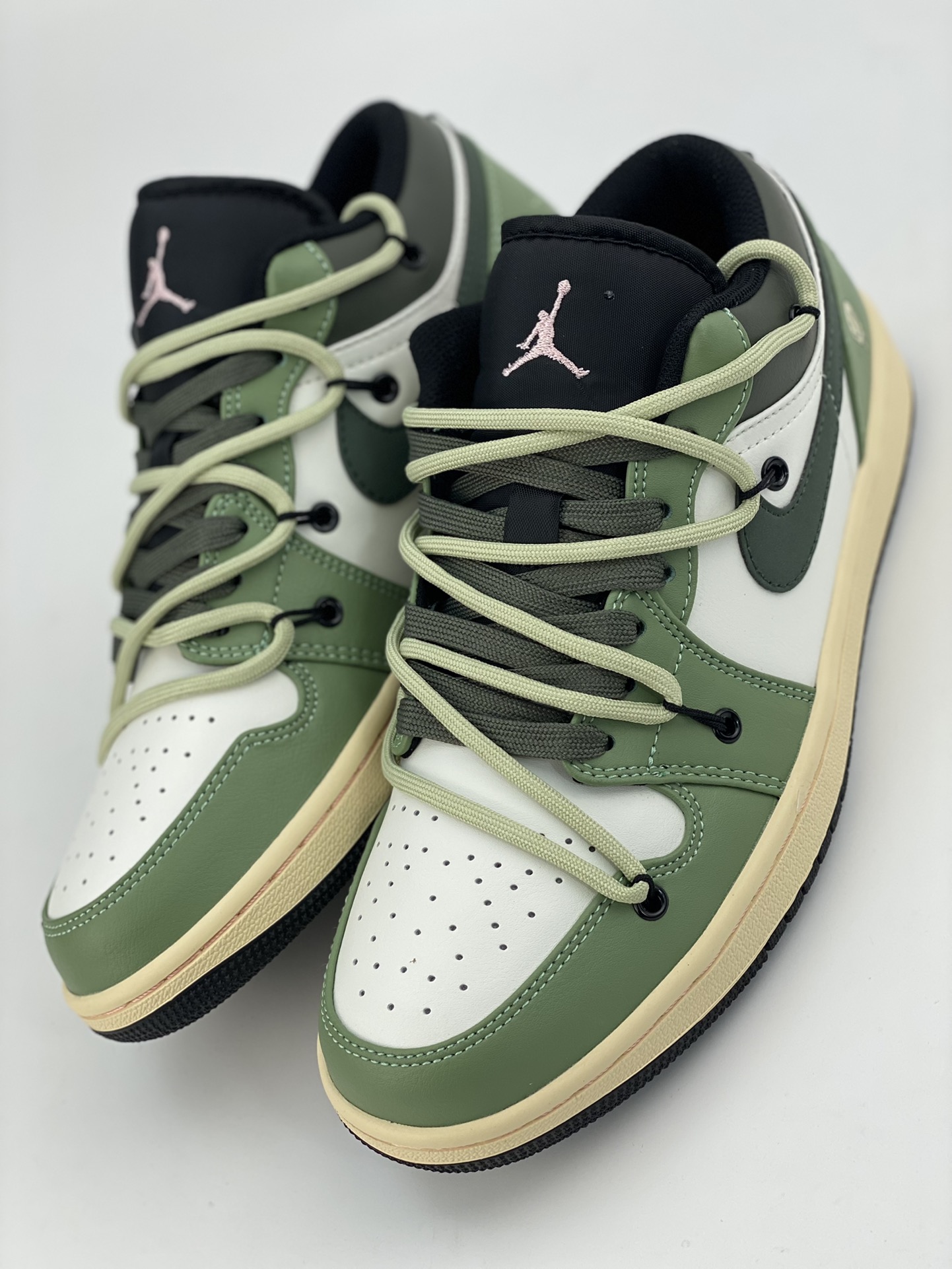 220 Air Jordan 1 Low 白绿绑绳 553558-062