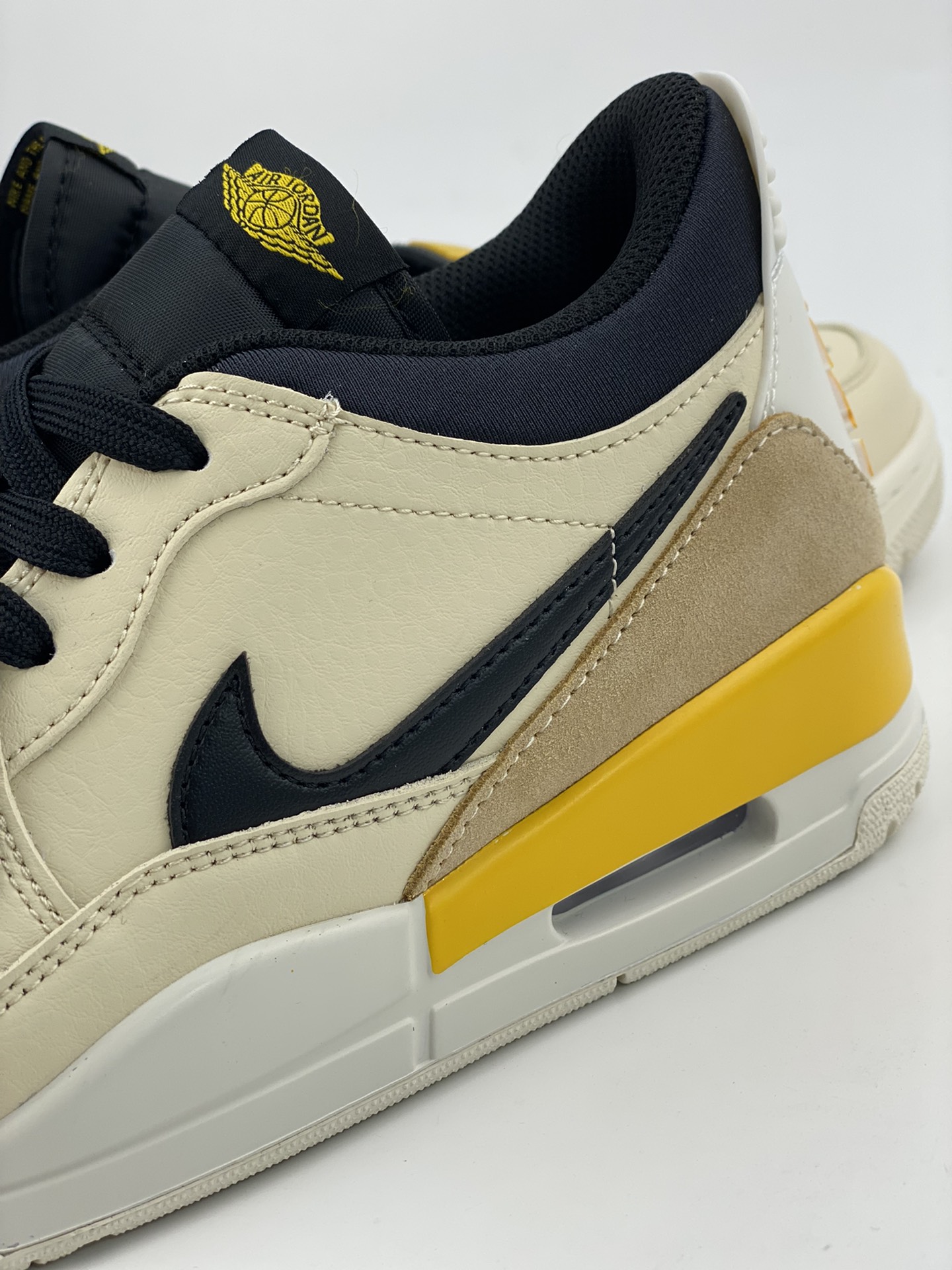 260  Nike Air Jordan Legacy 312 Low 乔丹最强三合一混合版 CD7069-200