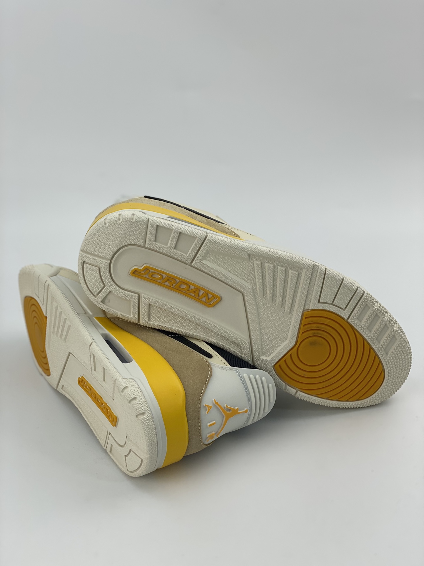 260  Nike Air Jordan Legacy 312 Low 乔丹最强三合一混合版 CD7069-200