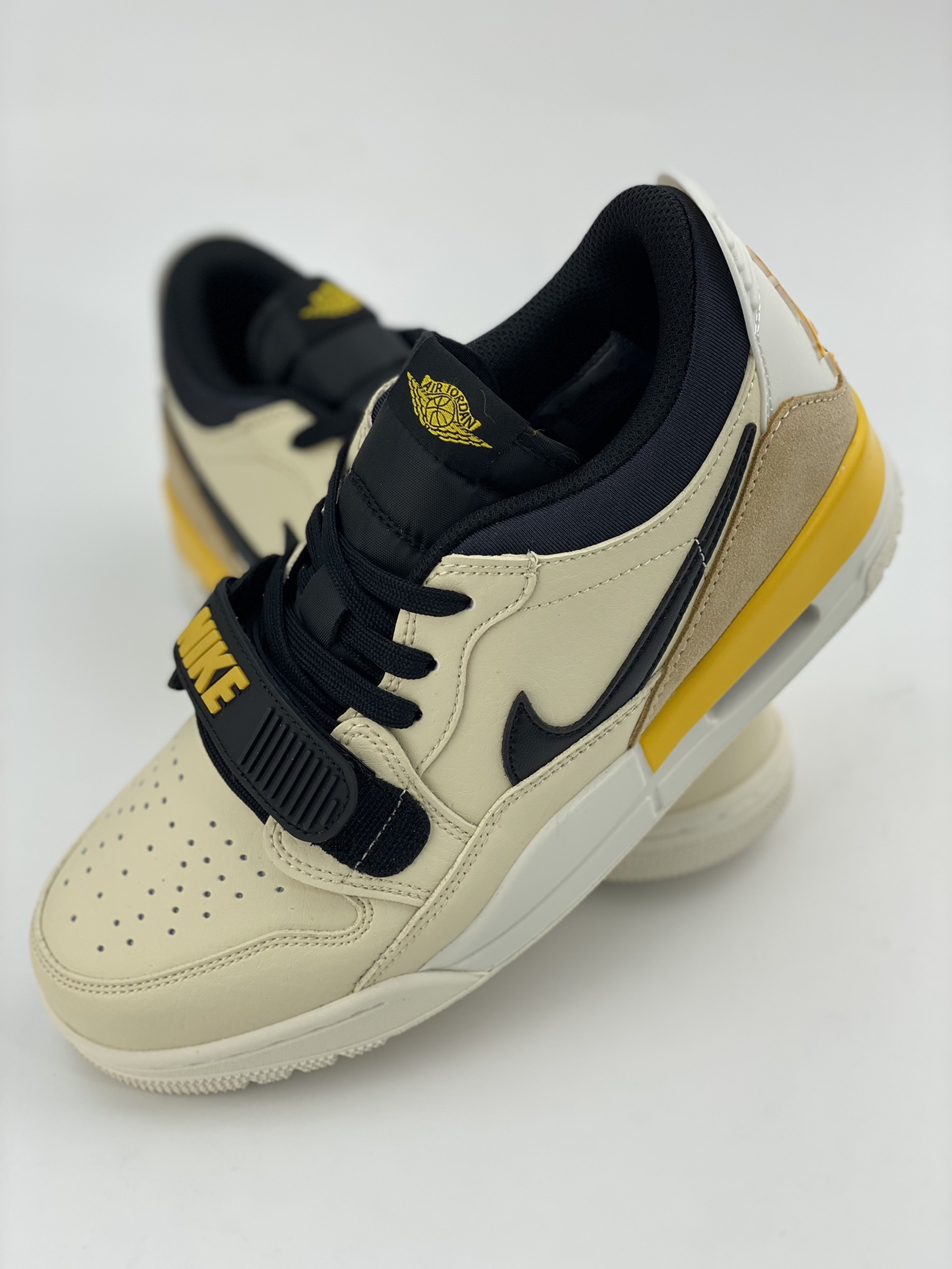 260  Nike Air Jordan Legacy 312 Low 乔丹最强三合一混合版 CD7069-200