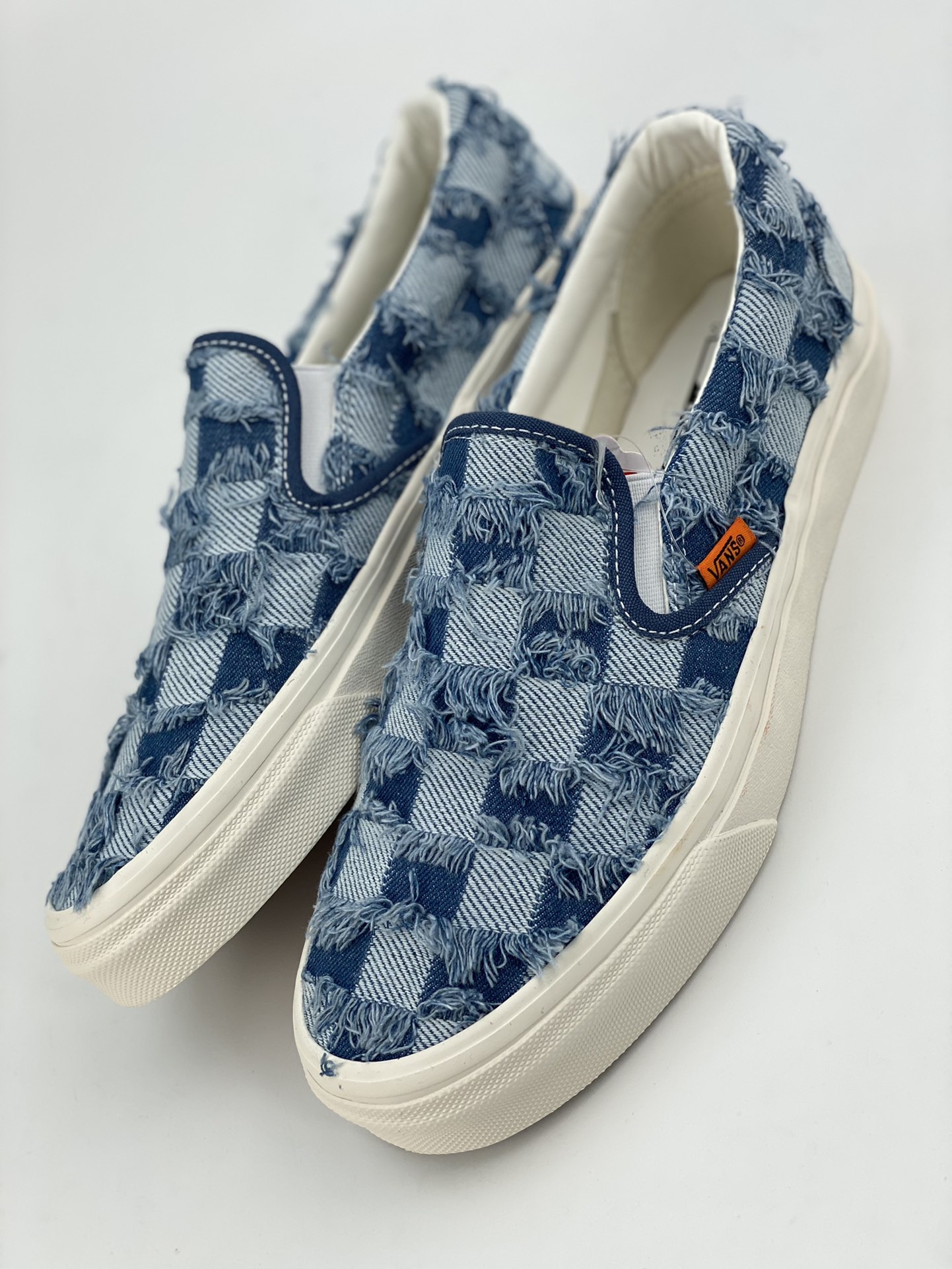 Vans European and American summer checkerboard fringed denim and silk men's and women's same style slip-ons