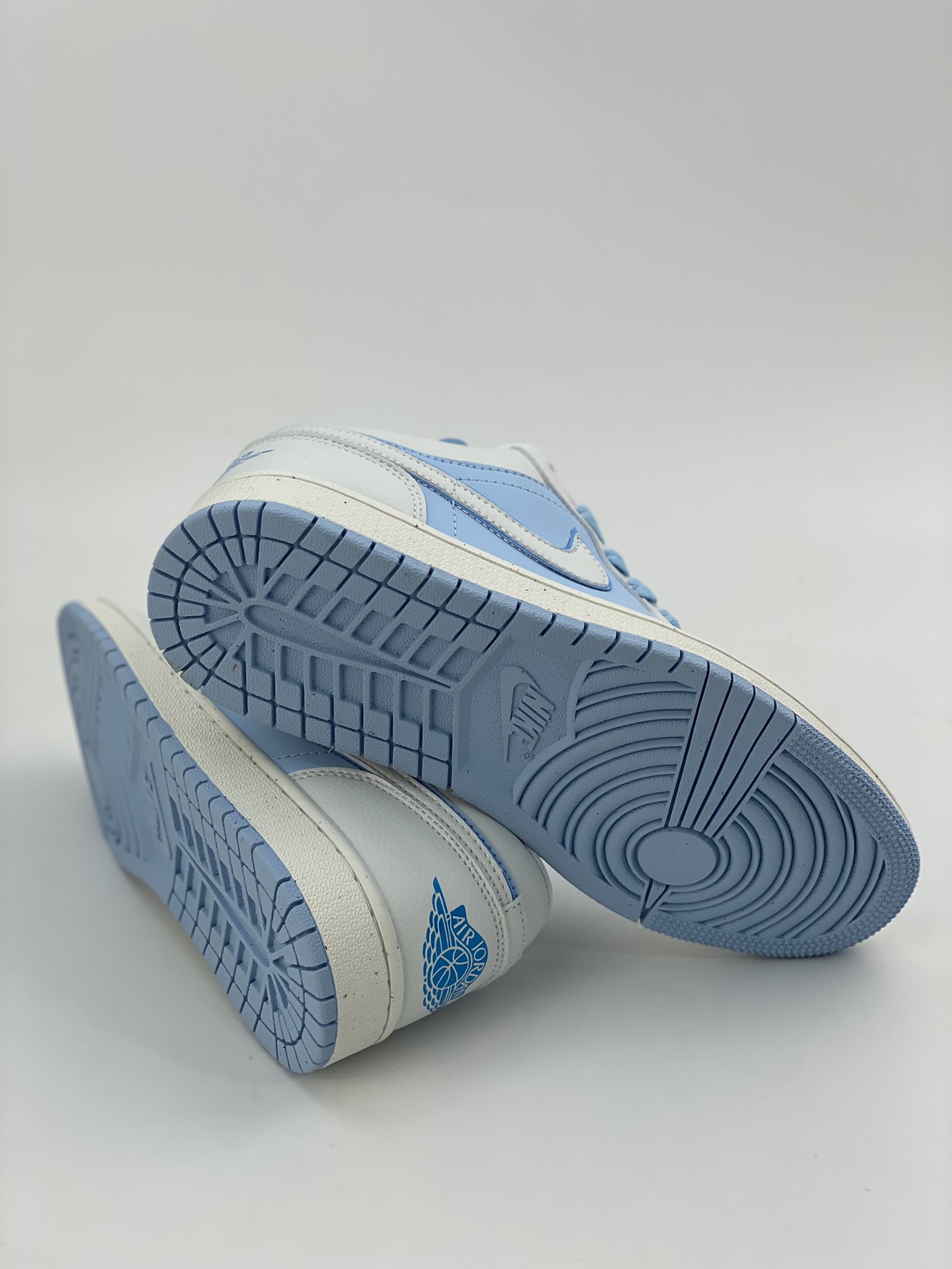 220 过验版 Air Jordan 1 Low 白蓝 官方同步新色 DV1299-104