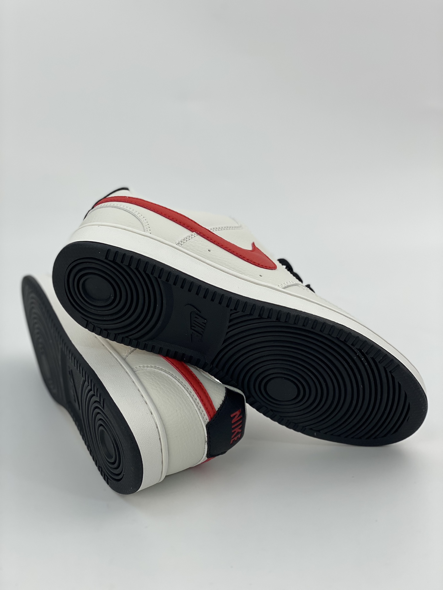 150 Nike Court Vision Low 休闲运动板鞋 DH2987-102
