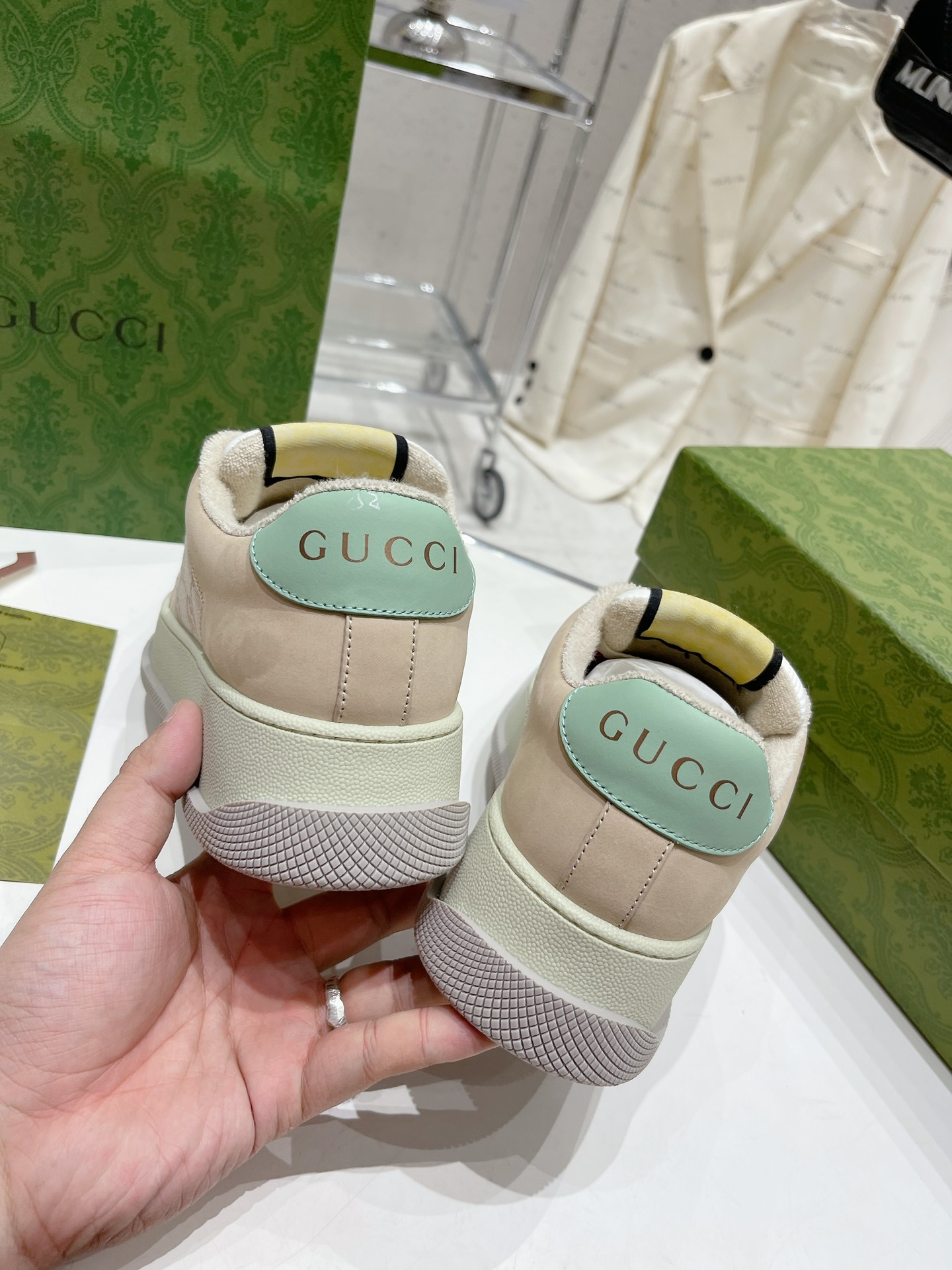 最新单色！Gucci古驰最新款胖嘟嘟