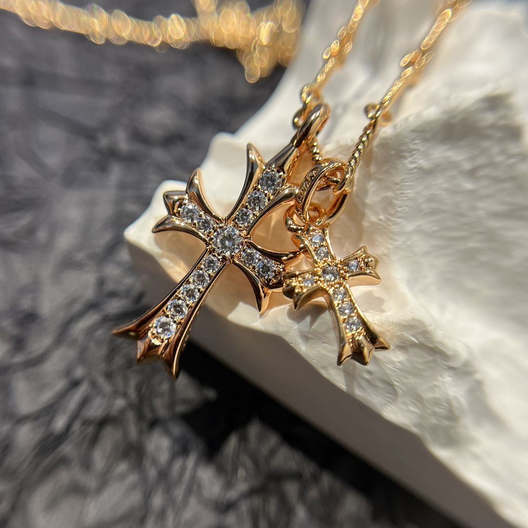 Chrome Hearts 𝐂𝐡𝐫𝐨𝐦𝐞 𝐡𝐞𝐚𝐫𝐭𝐬克罗心