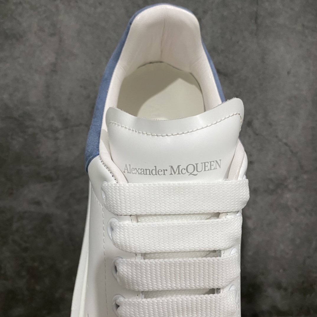 Alexander McQueen/Alexander McQueen platform shoes thick-soled heightening white shoes haze blue tail