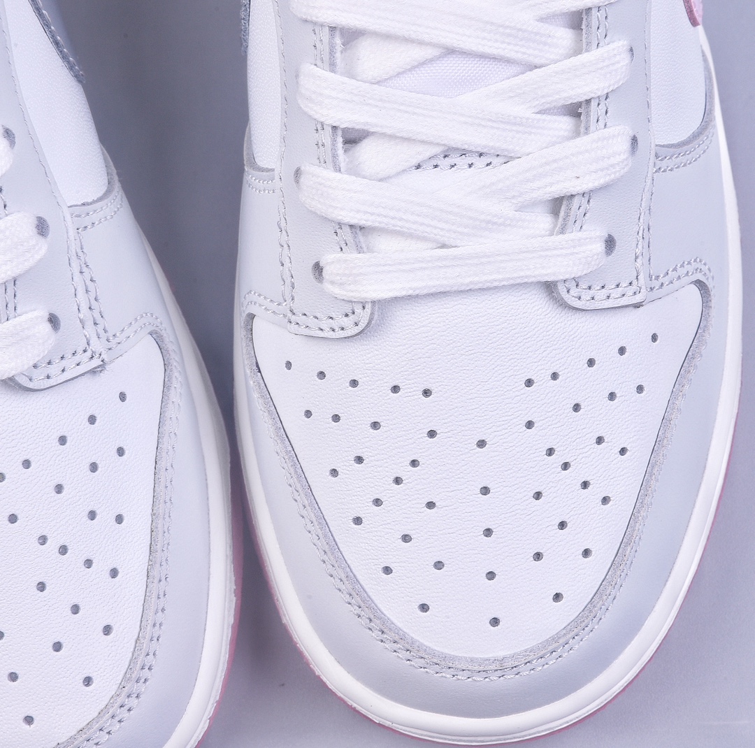 300 01 Nike SB Dunk Low ”520” 情人节限定 SB低帮运动休闲板鞋 FN3451-161