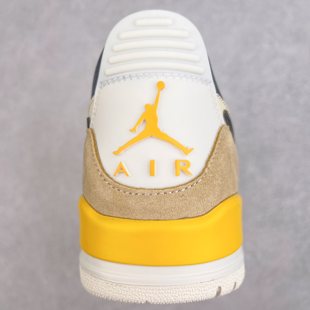 图片[8]-💰220 ＃KZ神版 Air Jordan Legacy AJ312 Low 低帮复古篮球鞋 橘黑 CD7069-200 市场最强独一档产物 全套原纸板楦头开发 原厂大底磨具加持立体防滑纹理 原档数据后跟TPU子母扣魔术贴 原装可视Air Sole气垫 原汁原味最完美的312代版型 唯一正确鞋头趴度弧度高度鞋身腰线 进口港宝加持 后跟自然饱满 全鞋荧光划线卡点 追求极致完美 每一双都是工艺品 多重QC质检 超越公司货的品控标准 实实在在的免检产品 鞋身采用了皮革材质打造 横跨鞋面的魔术贴十分吸睛 侧面的Swoosh Logo的一部分被鞋面遮挡了一部分 颇具玩味 魔术贴上标有NK标识 而鞋舌上是Jordan的经典红色飞翼Logo 后跟和鞋底均采用了AJ3的设计 后跟上同样也使用了经典的爆裂纹图案 SIZE：36 36.5 37.5 38 38.5 39 40 40.5 41 42 42.5 43 44 44.5 45 46 47.5 编码：by2936090-运动鞋