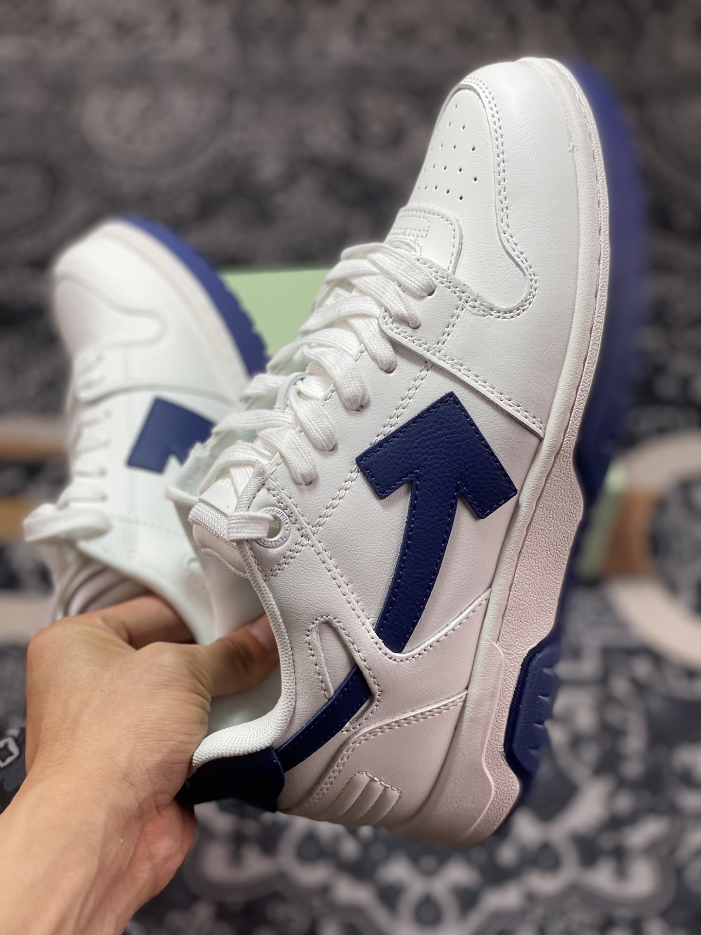 Off-White c/o Virgil Abloh Out Of Office Low-top Leather Sneakers ”OOO” series low-top sneakers ”Leather White Navy Arrow” OMIA189F22LEA0010146