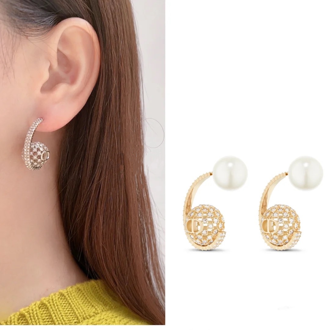 Dior Pearl Flower Earrings: Classic Design with Sparkling Rhinestones 9 i1686975995 1208 7