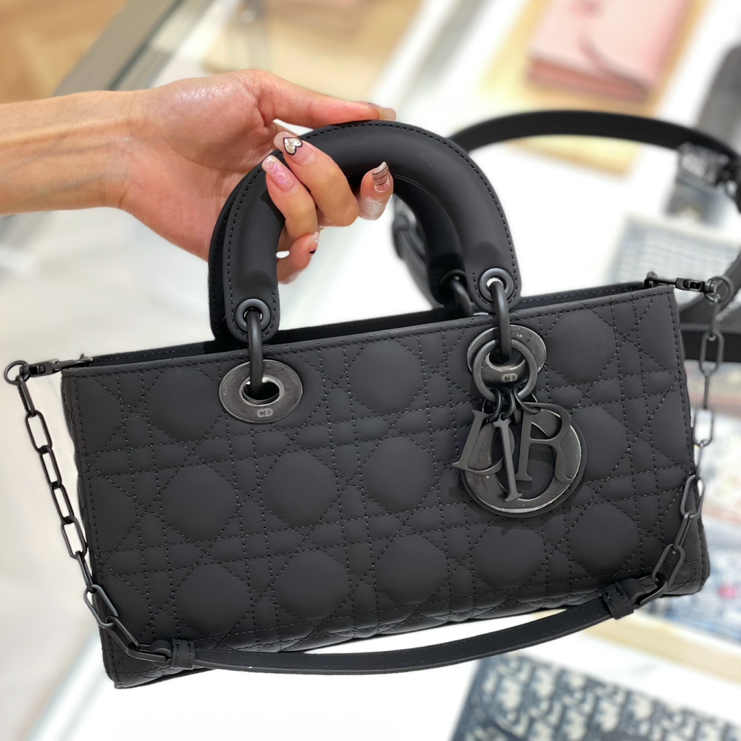 디올 가방 Dior