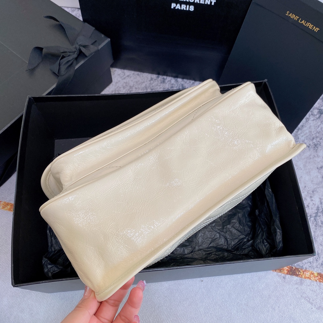 Saint Laurent Haute Couture Classic Luxury Handbag Shoulder Crossbody 5