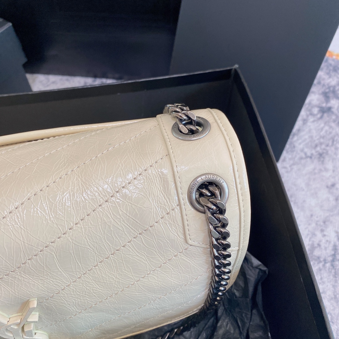 Saint Laurent Haute Couture Classic Luxury Handbag Shoulder Crossbody 7