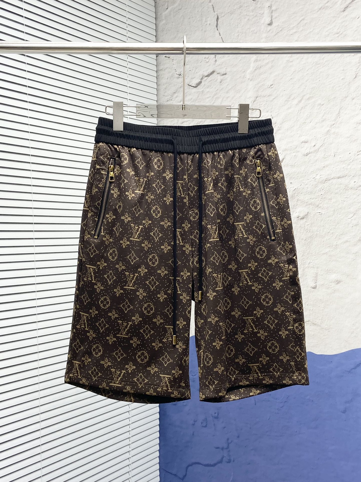 Designer Replica Louis Vuitton Clothing Shorts Men Summer Collection Casual