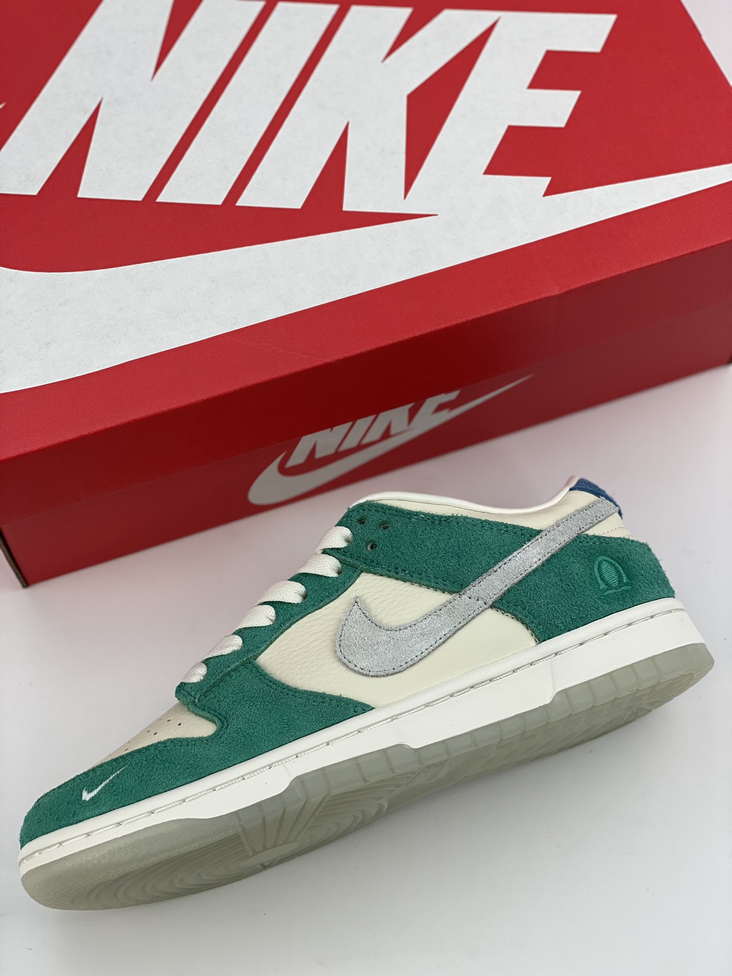 Kasina x Nike Dunk Low ”Road Sign” 联名蒂芙尼绿配色 CZ6501-101