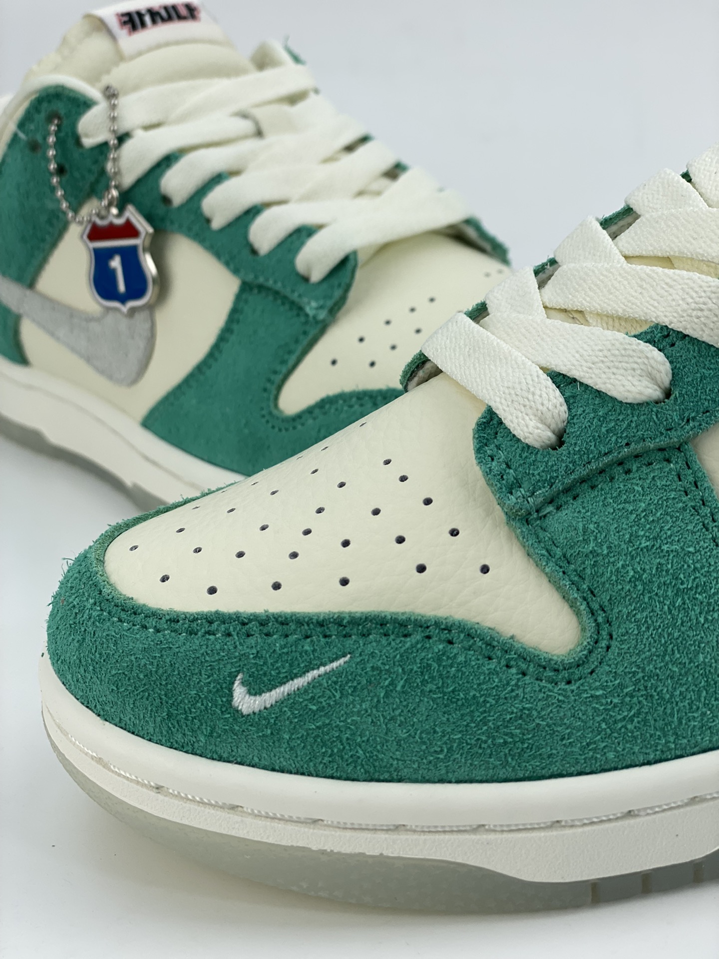 Kasina x Nike Dunk Low ”Road Sign” 联名蒂芙尼绿配色 CZ6501-101