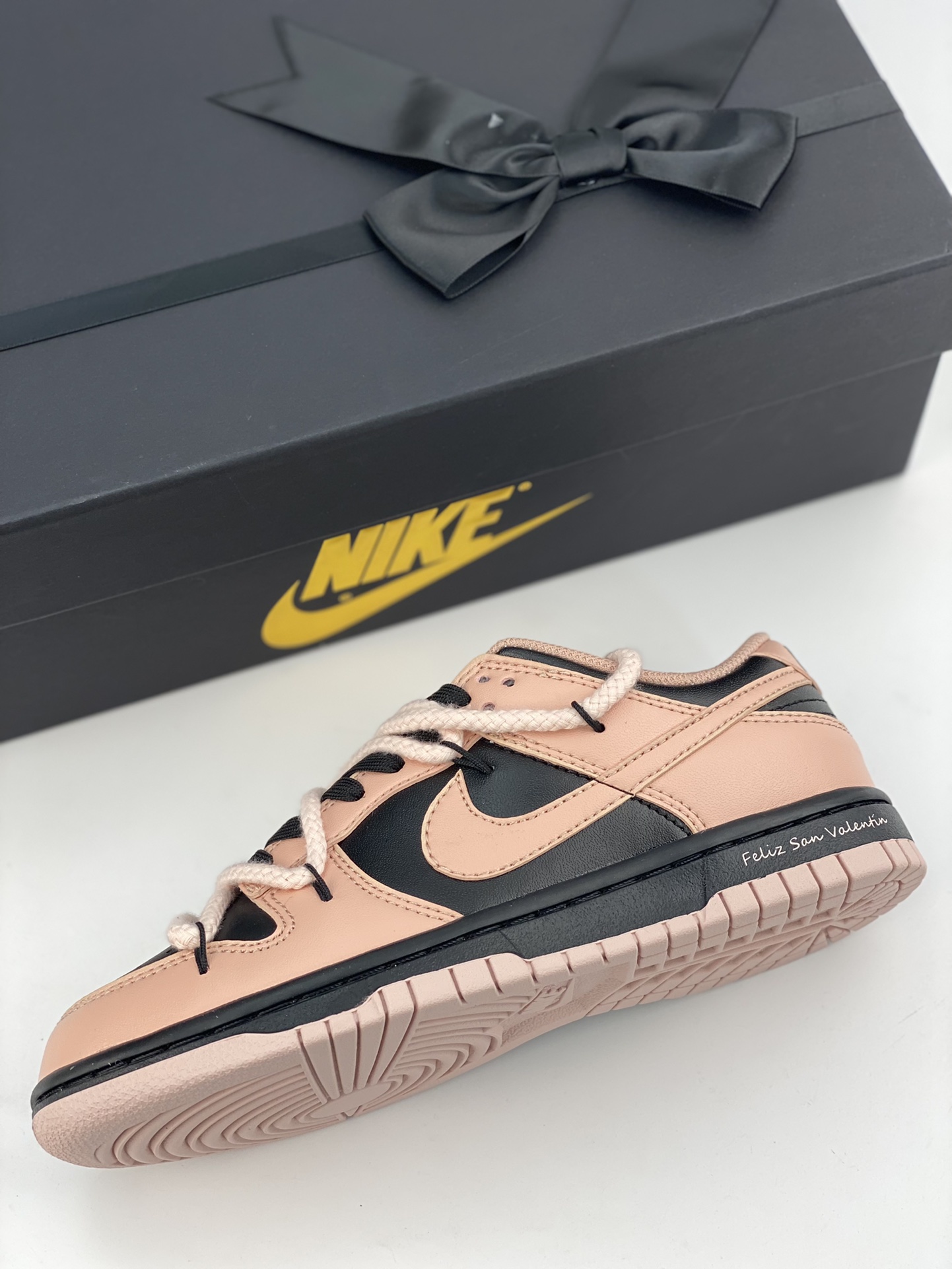 Nike SB Dunk Low 蒸汽木偶 午夜黑粉 解构抽绳鞋带 DD1503-601