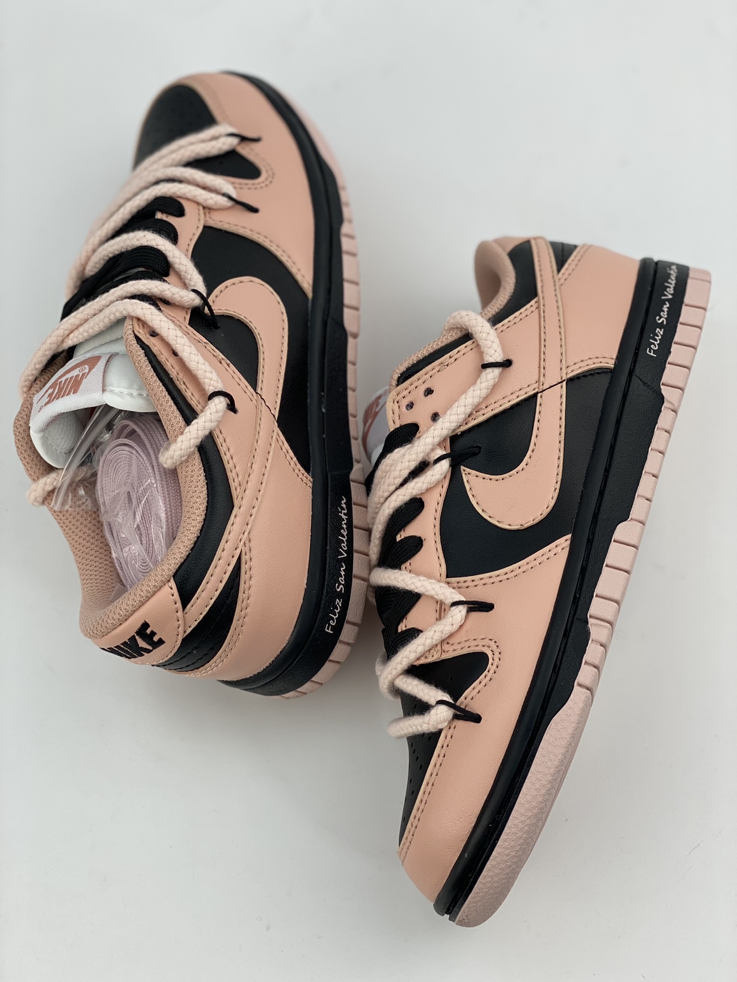 Nike SB Dunk Low 蒸汽木偶 午夜黑粉 解构抽绳鞋带 DD1503-601