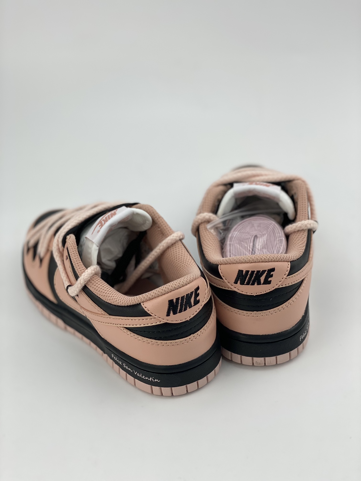 Nike SB Dunk Low 蒸汽木偶 午夜黑粉 解构抽绳鞋带 DD1503-601
