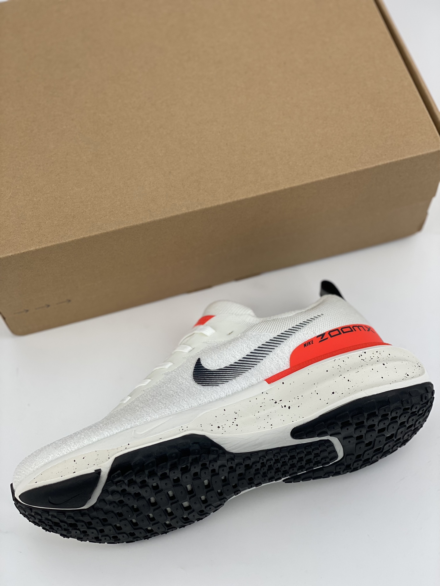NIKE Zoom X Invincible Run Fk 3 马拉松机能风格运动鞋DR2615-101
