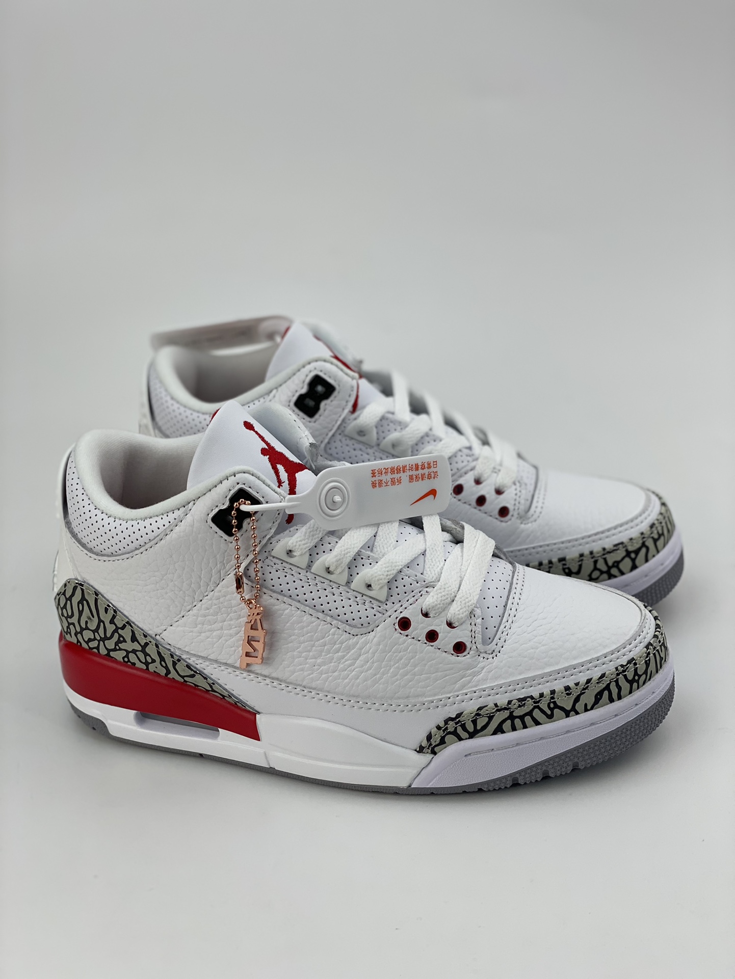 Air jordan 3 Retro “”Cardinal Red” 飓风火焰红 136064-116