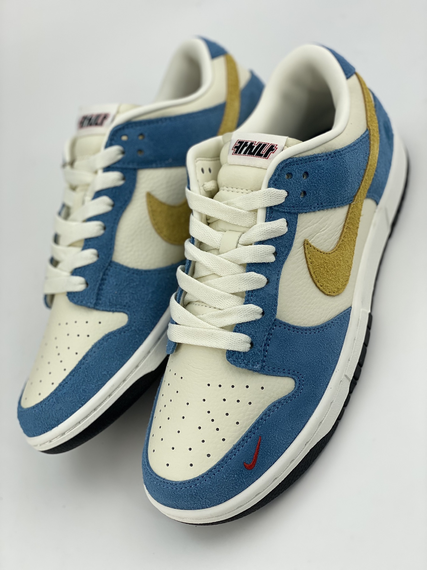 Kasina x Nike Dunk Low ”80s Bus” 联名黄蓝配色 CZ6501-100