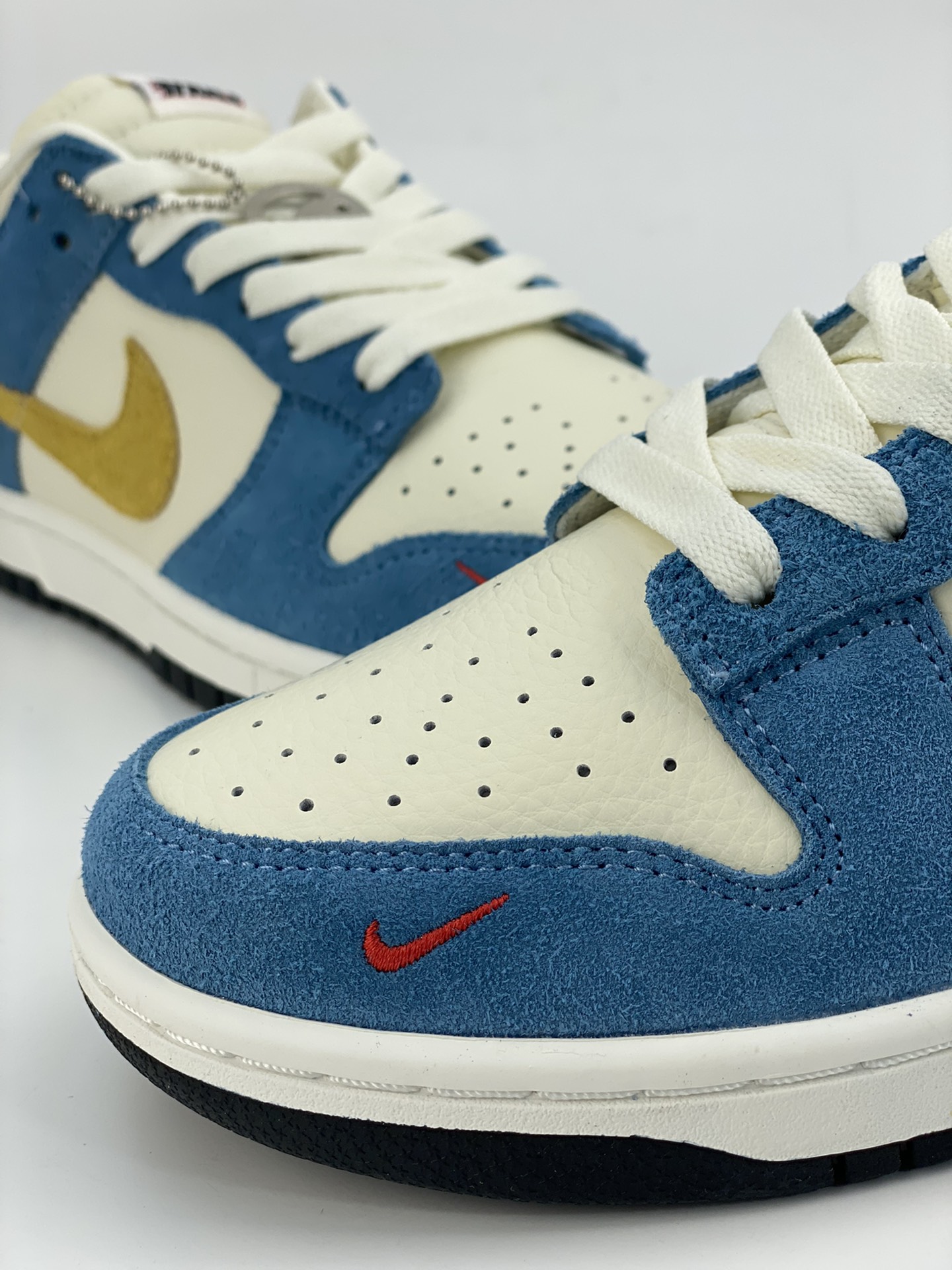Kasina x Nike Dunk Low ”80s Bus” 联名黄蓝配色 CZ6501-100