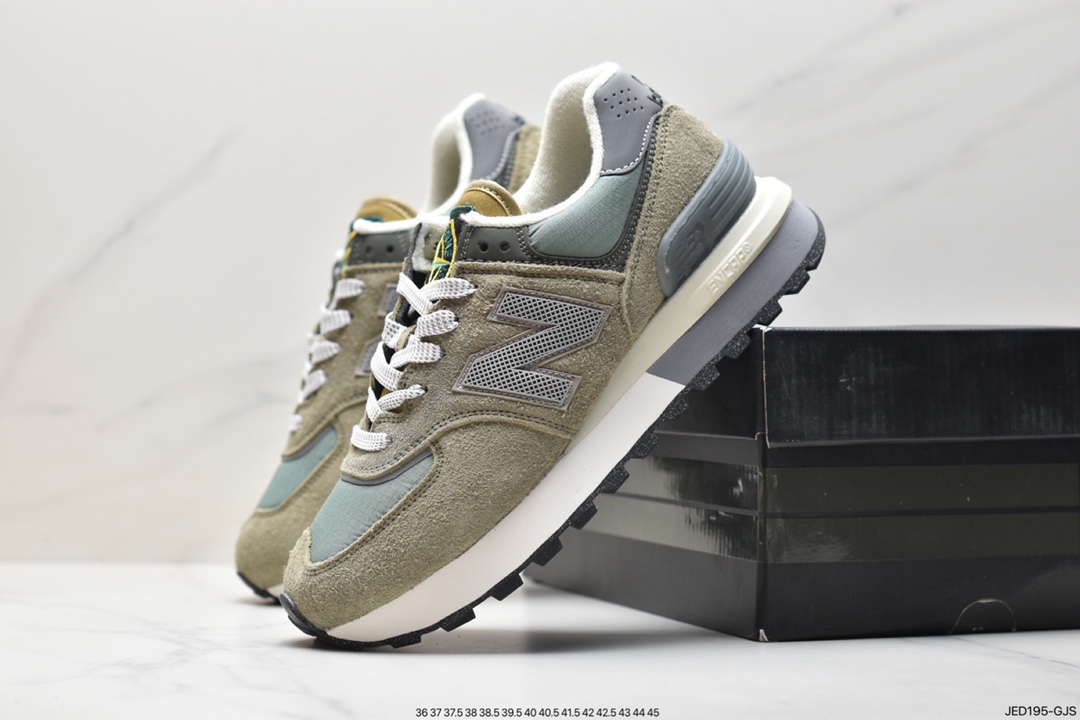 Stone Island x NewBalance new product debut