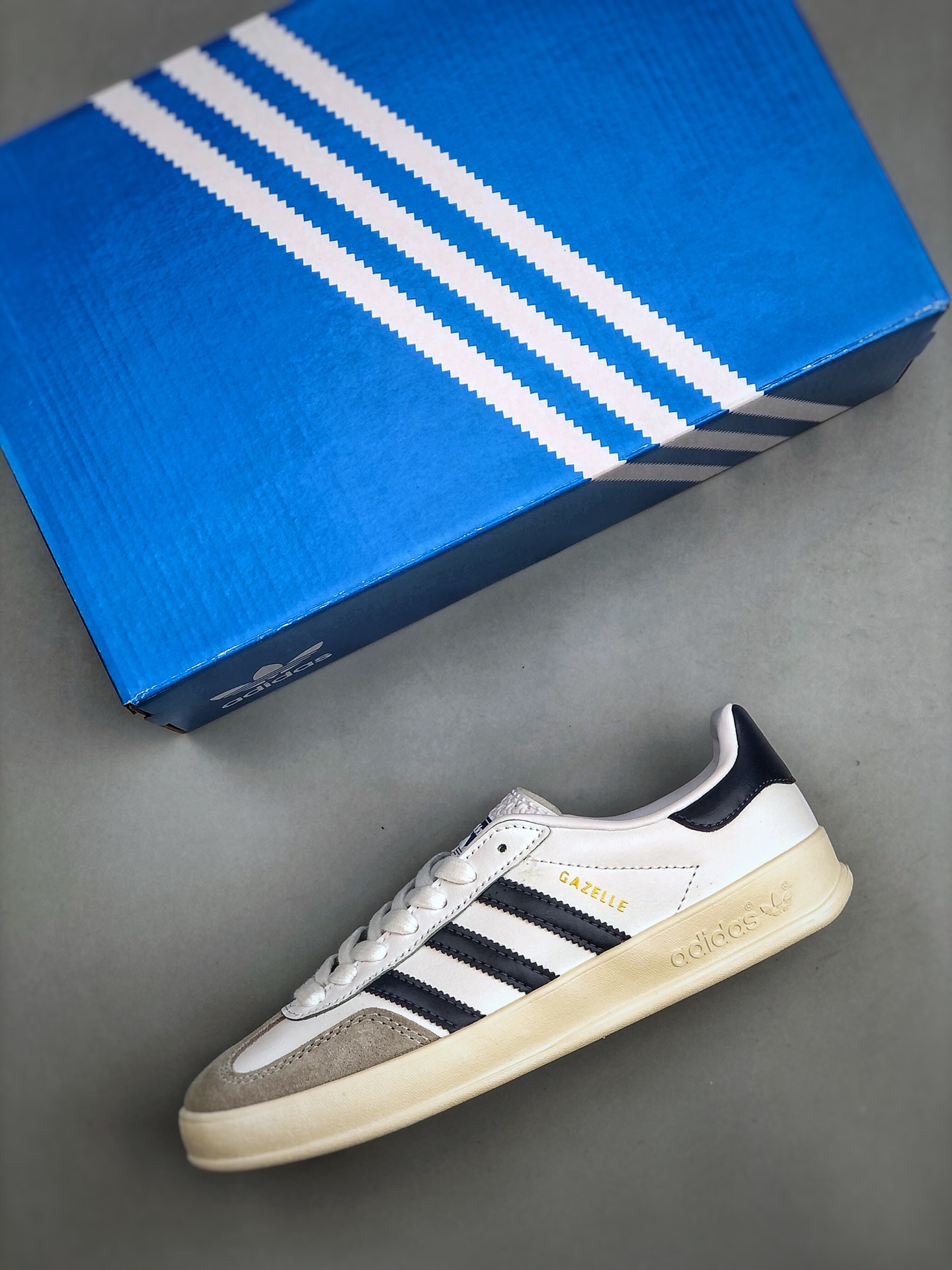 板鞋, 休闲板鞋, FV1242, Adidas Originals Gazelle Indoor, Adidas Originals Gazelle, adidas Originals - 阿迪达斯 Adidas Originals Gazelle 轻便舒适 休闲板鞋 男女同款 白黑灰拼接 FV1242