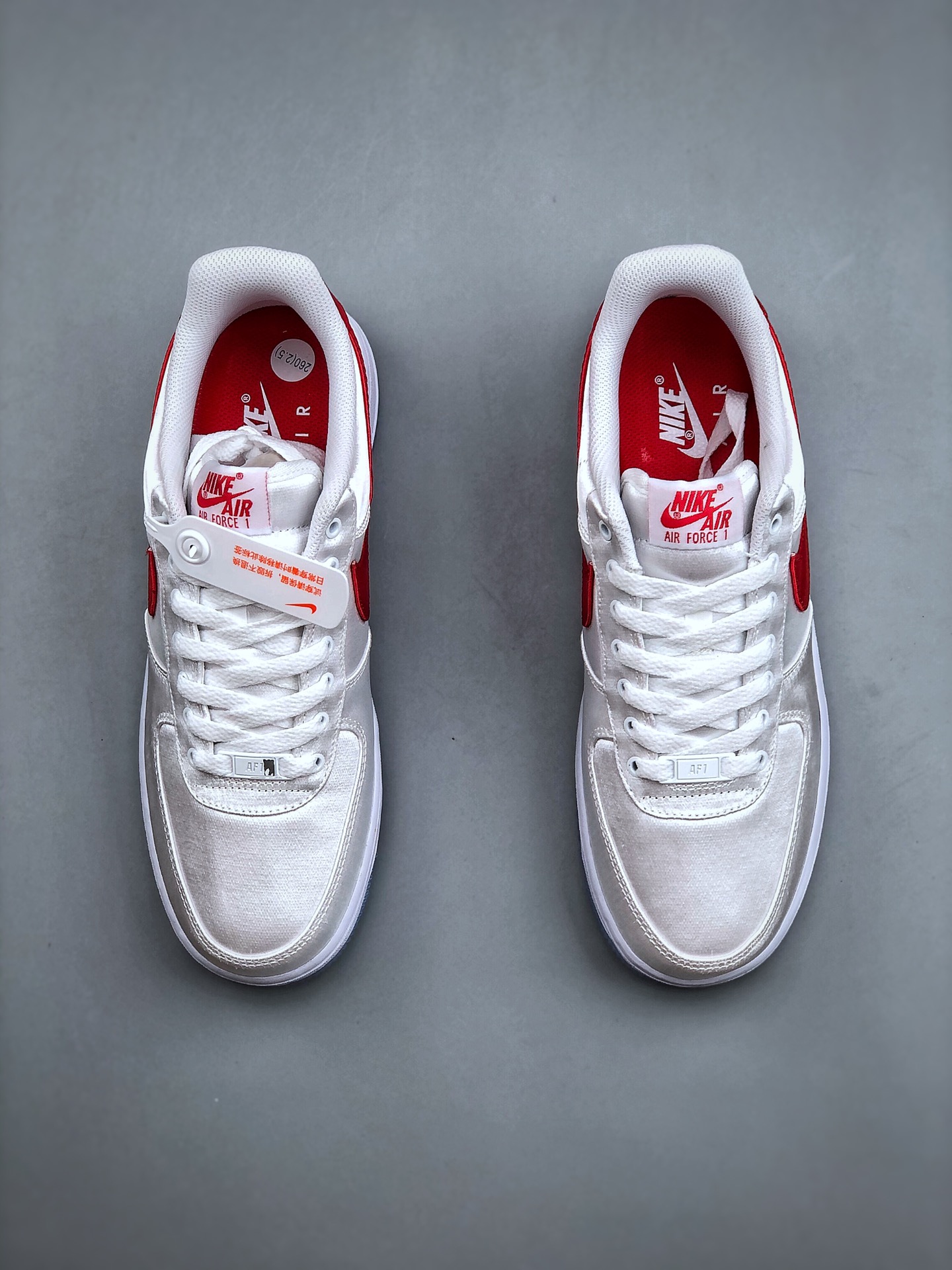 运动板鞋, 板鞋, Nike Air Force 1Low Satin“White Red”, Nike Air Force 1Low, Nike Air Force 1, DX6541-100, Air Force 1 - 耐克 Nike Air Force 1Low Satin“White Red” 防滑耐磨减震 低帮 休闲运动板鞋 女款 白红 DX6541-100