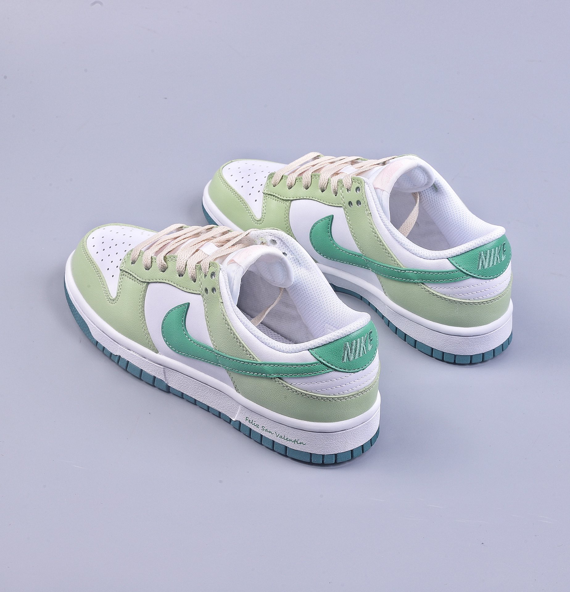 Nike SB Dunk Low white green SB low-top sports and leisure sneakers FD9911-101