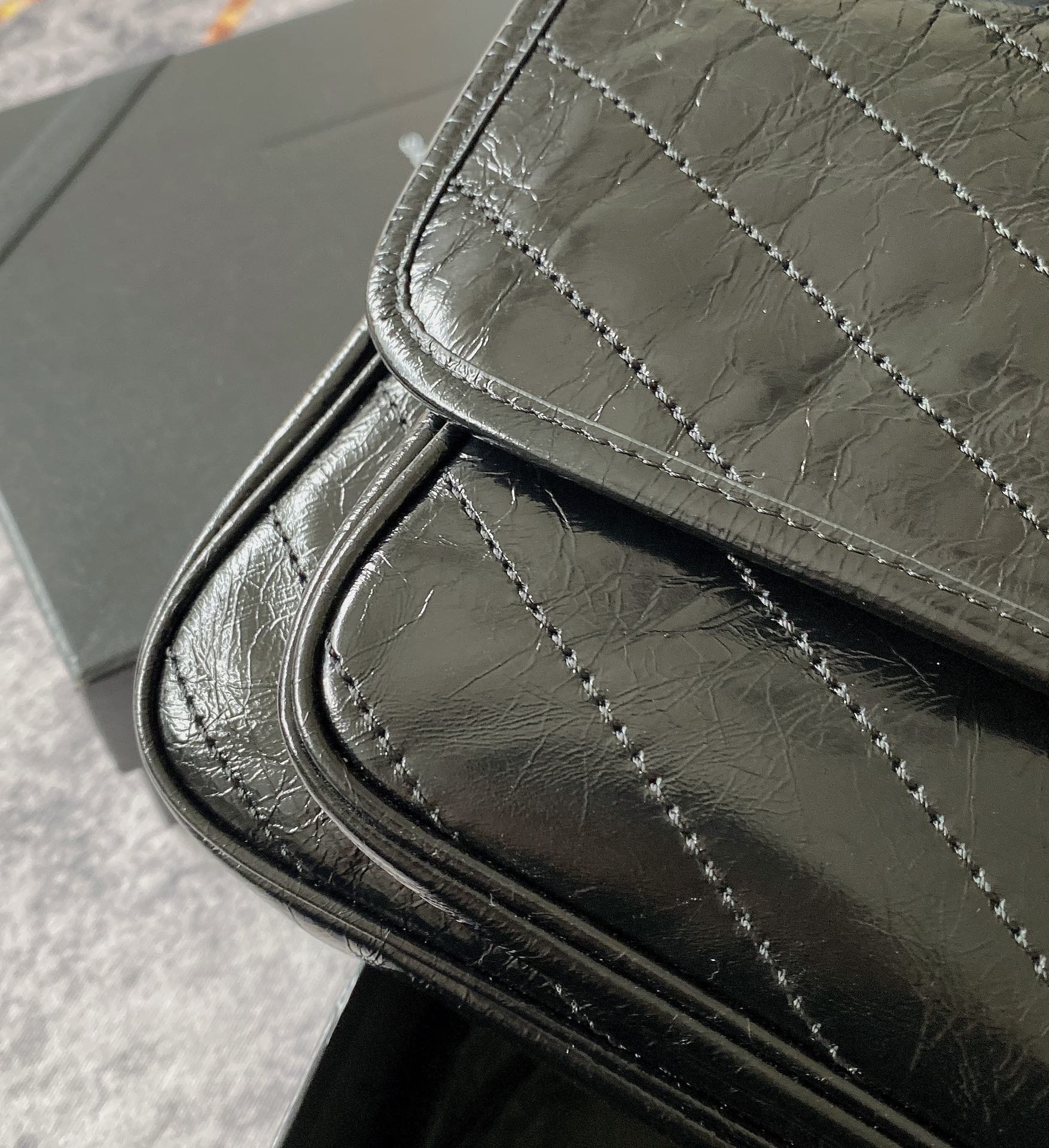圣罗兰 Saint Laurent 经典高级手袋包包 #5biA 7