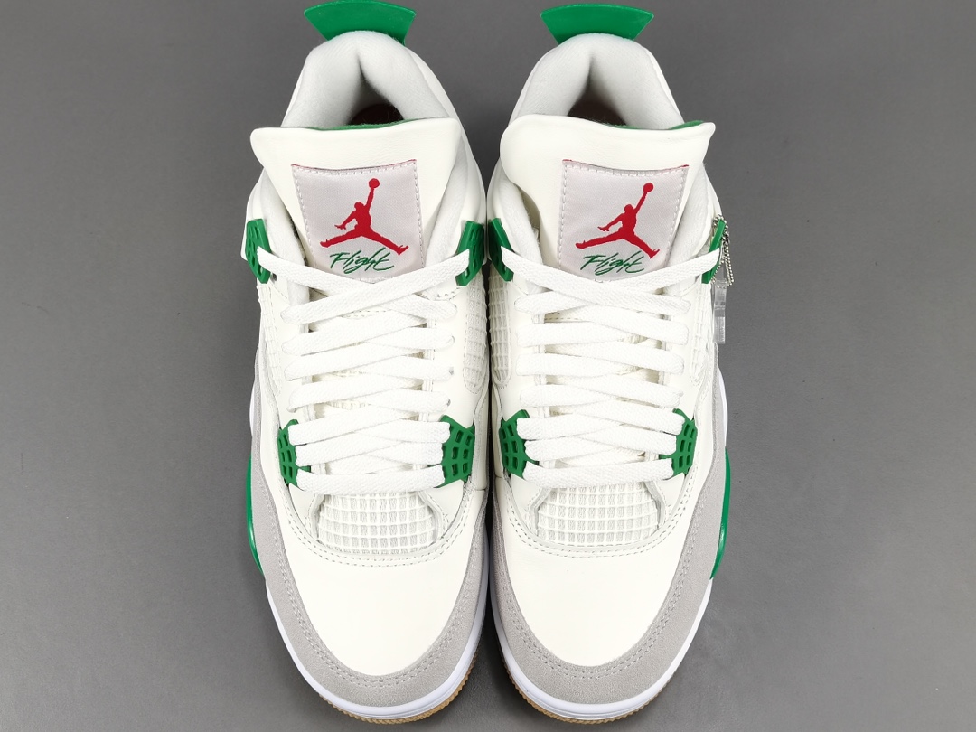 X版顶级AJ4绿白NikeSBxJordanAirJordan4“PineGreen联名款中帮潮流复古篮