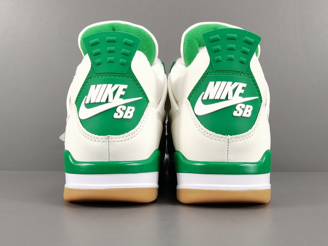 X版顶级AJ4绿白NikeSBxJordanAirJordan4“PineGreen联名款中帮潮流复古篮