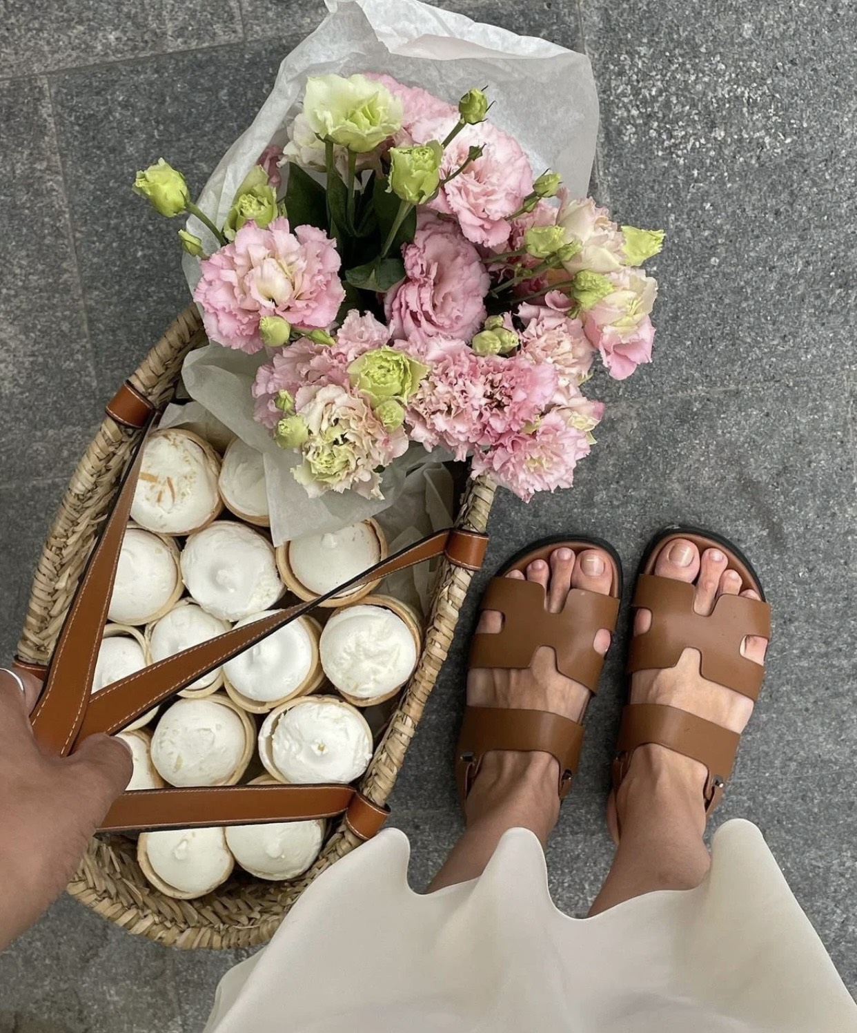 NO:253481,Golden brown cowhide Super popular H-home black goatskin H-type sandals/second uncle shoes, the focus is super easy to wear, slippers, slippers, cowhide, sheepskin19860909金棕色牛皮 超级火爆的H家黑色山羊皮H型凉拖鞋/二舅鞋,重点是超级好穿,拖鞋,slippers,cowhide,sheepskin,Women's Shoes