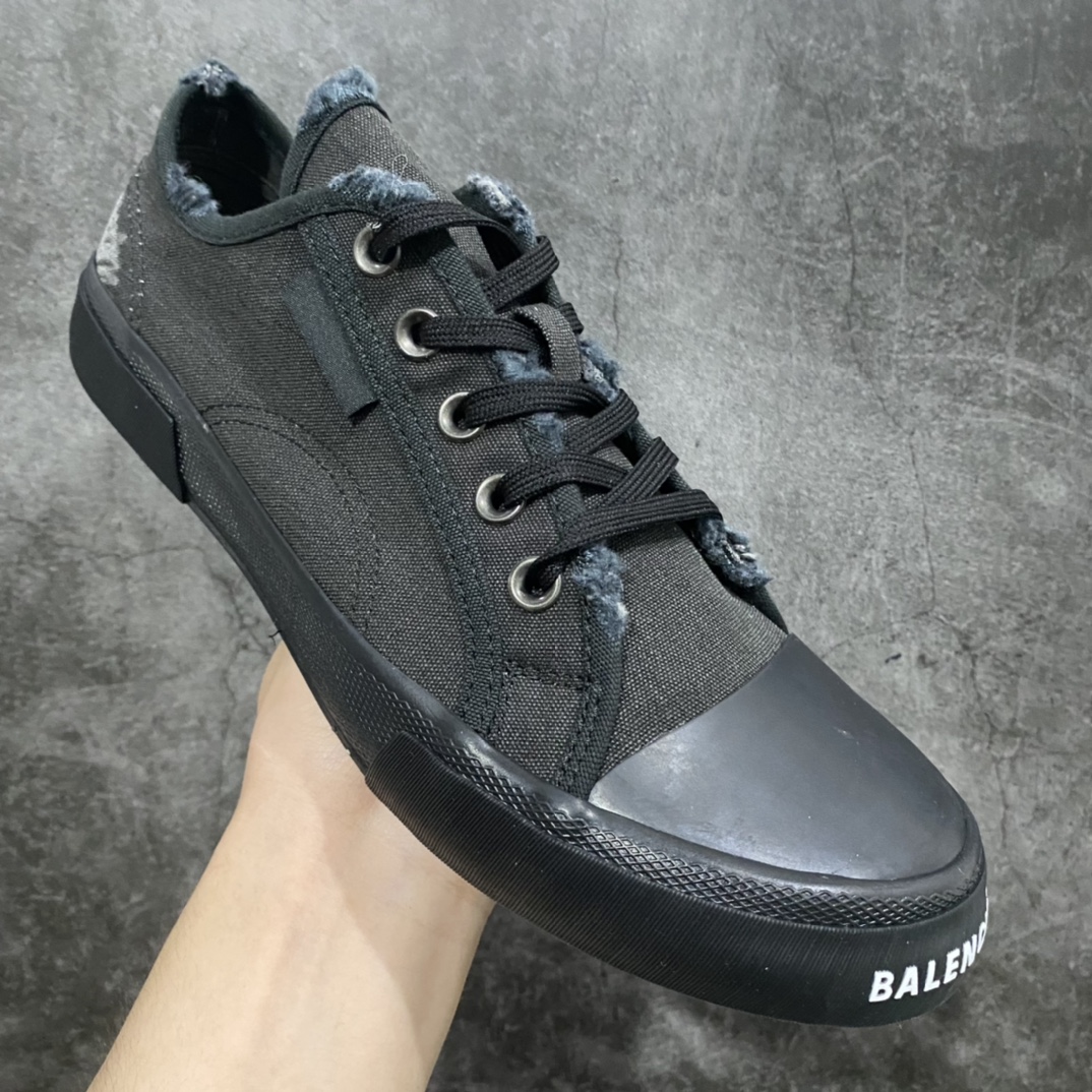 [OK version] BALENCIAGA PARIS 2022S worn and distressed casual canvas shoes all black