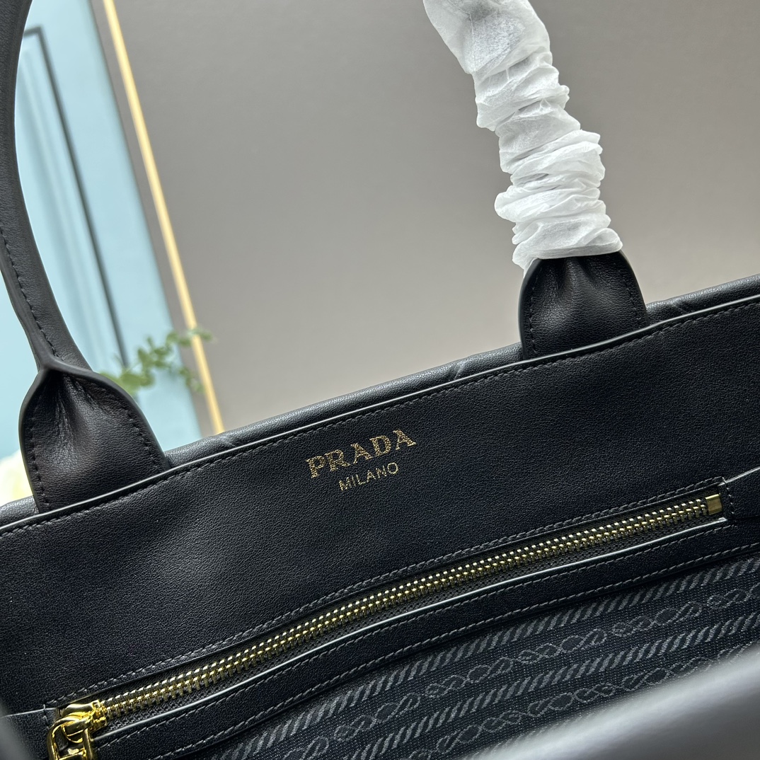 700 原单新品＜大号＞ prada tote 3D压印系列 1BA377