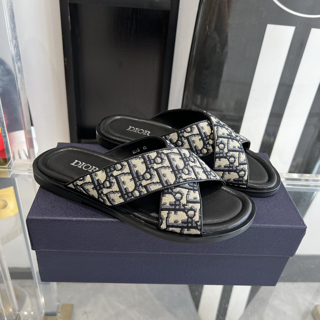 Dior Dior 新款 沙滩凉拖鞋 男款 开发 所有细节都和 一致