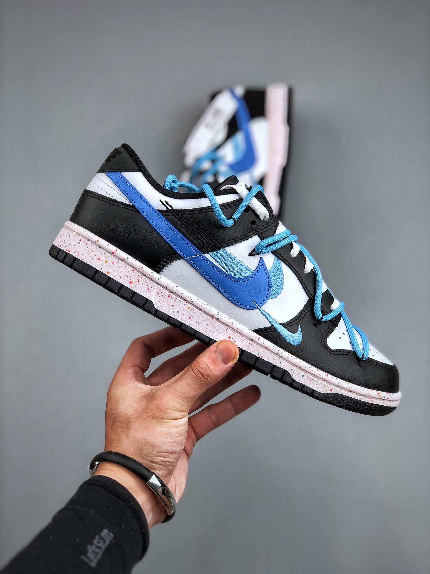 运动板鞋, 板鞋, Nike Dunk Low Multi-Color Swoosh, Nike Dunk Low, FD4623-137 - 耐克 Nike Dunk Low Multi-Color Swoosh 活力三勾 海盐蓝 防滑耐磨 低帮 休闲运动板鞋 女款 黑白蓝 FD4623-137